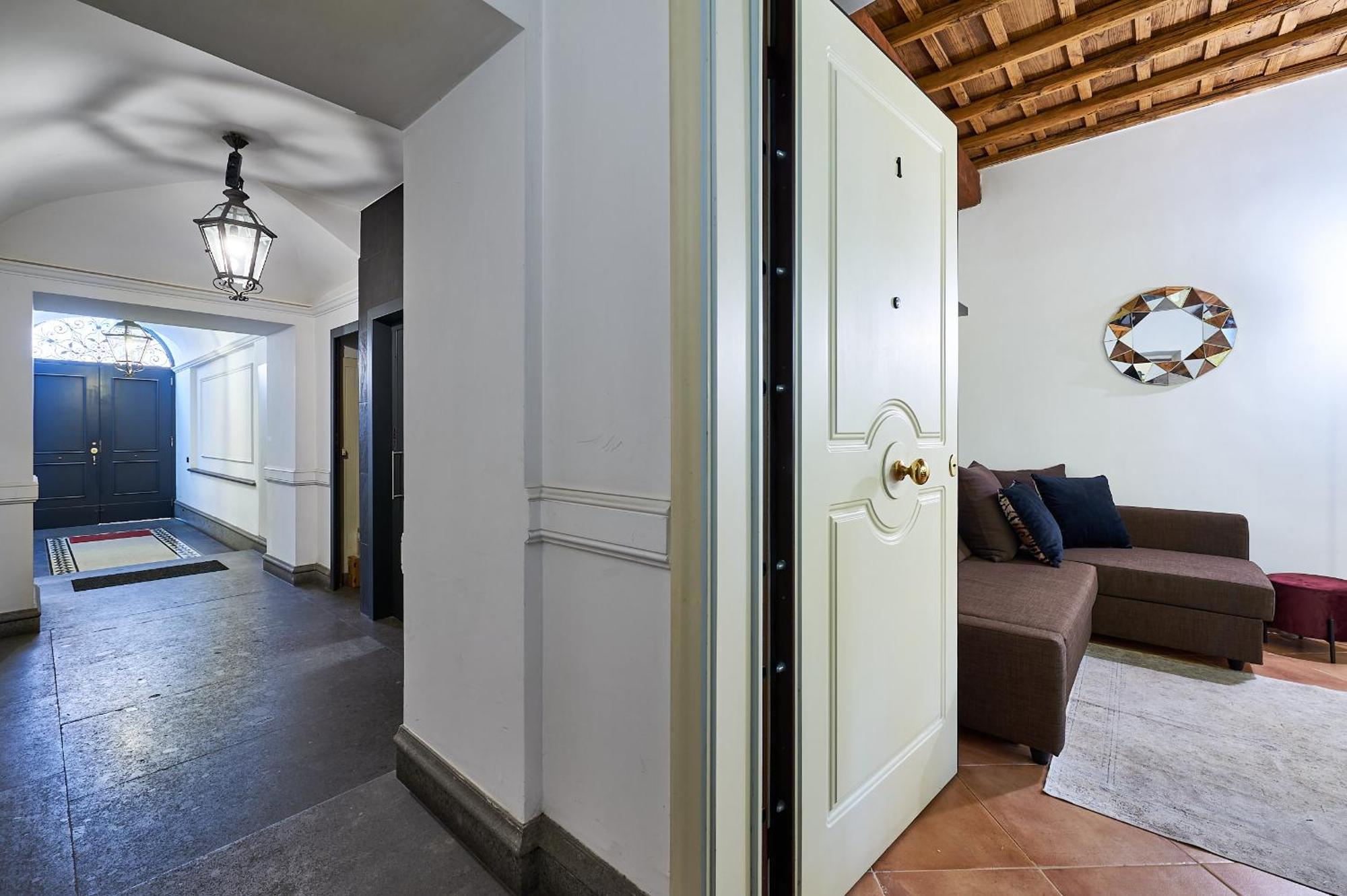 Irex Piazza Del Fico Private Apartment Rome Buitenkant foto