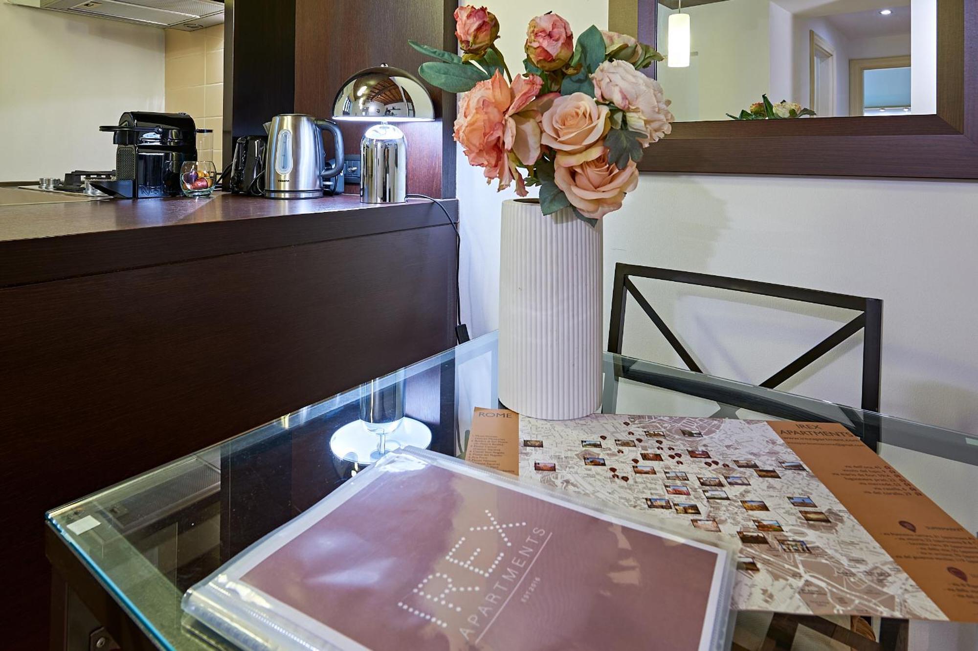 Irex Piazza Del Fico Private Apartment Rome Buitenkant foto